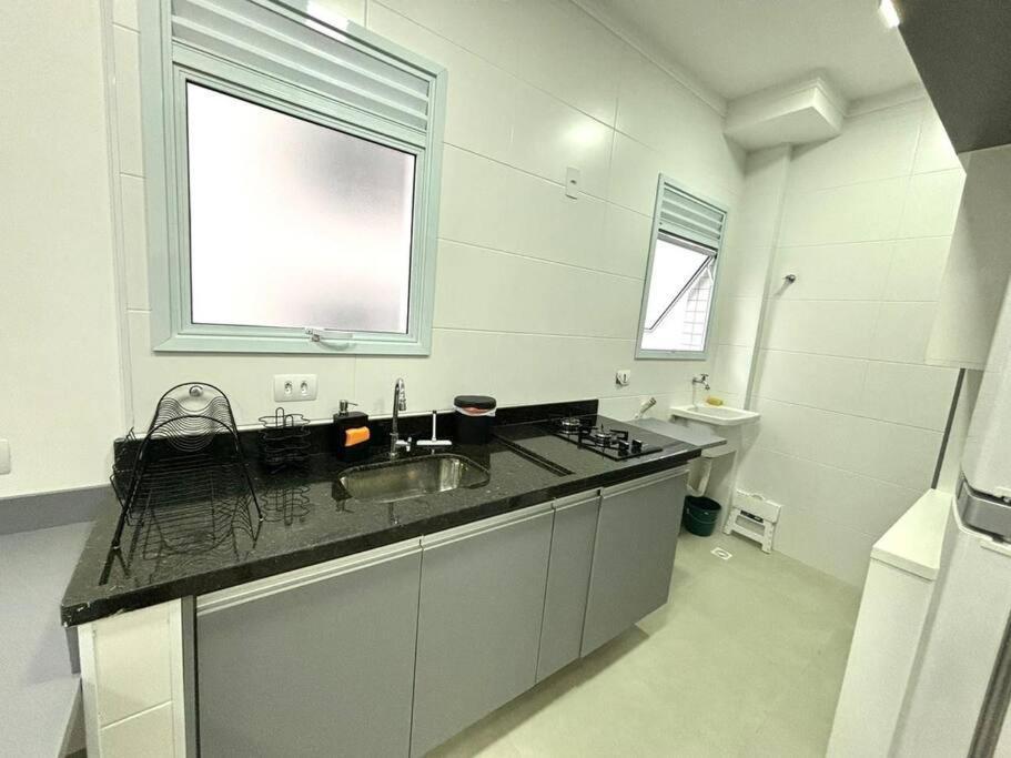 Studio Moderno 1 Quadra Da Praia Сантос Екстериор снимка